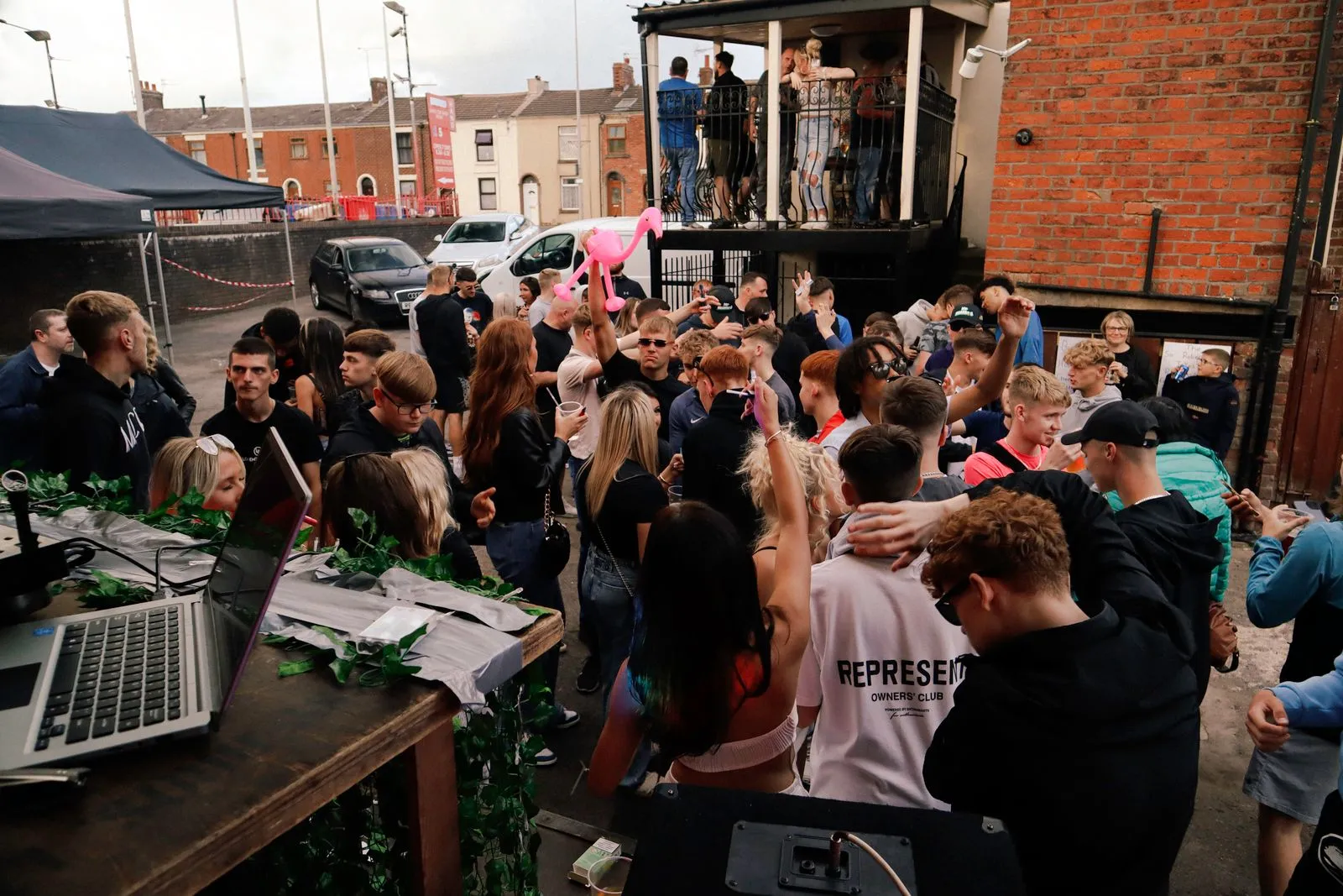 How to Plan a Nottingham Night Out by Party Bus